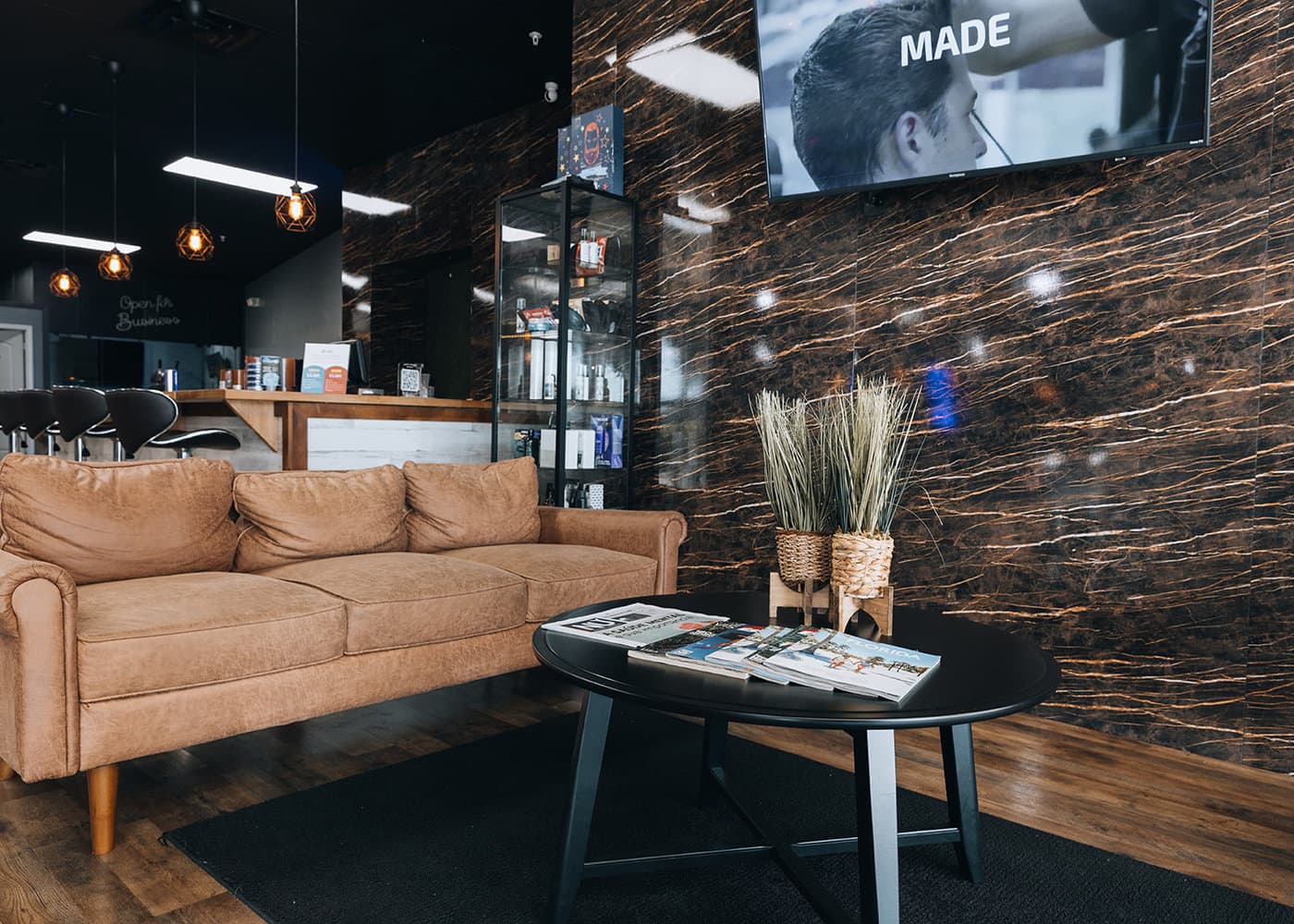 Inside The Hub Barber & Business, Orlando